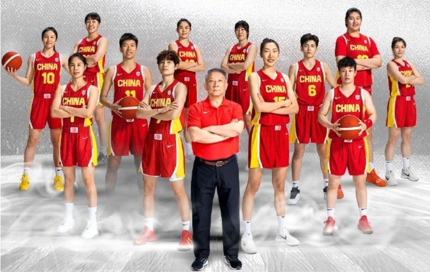 ue, 中国女篮主, 主教练宫鲁